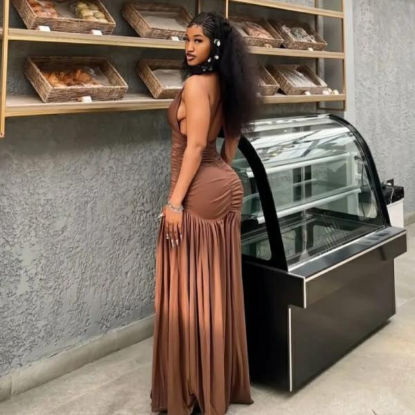 Dress E370. Sizes S-3xl. Swipe left for more colours.Call- WhatsApp to order.☎️ 78385428 (1)